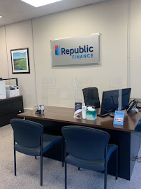 Republic Finance 02