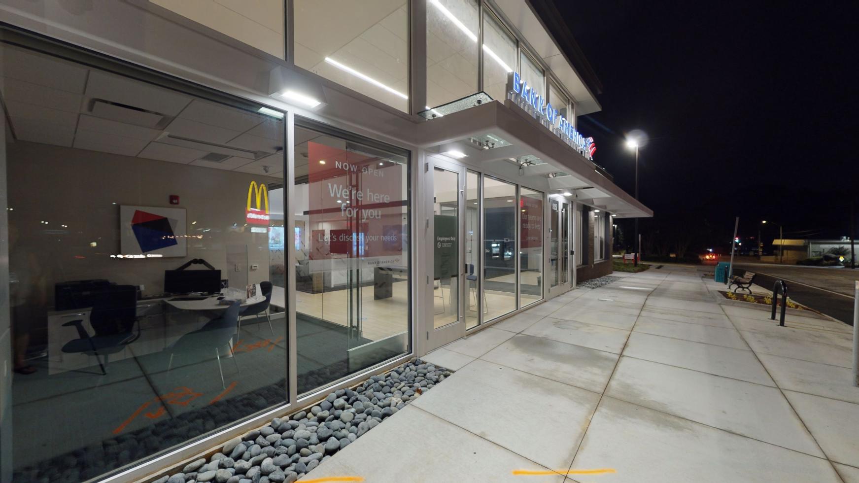 Bank of America (with Drive-thru ATM) 01