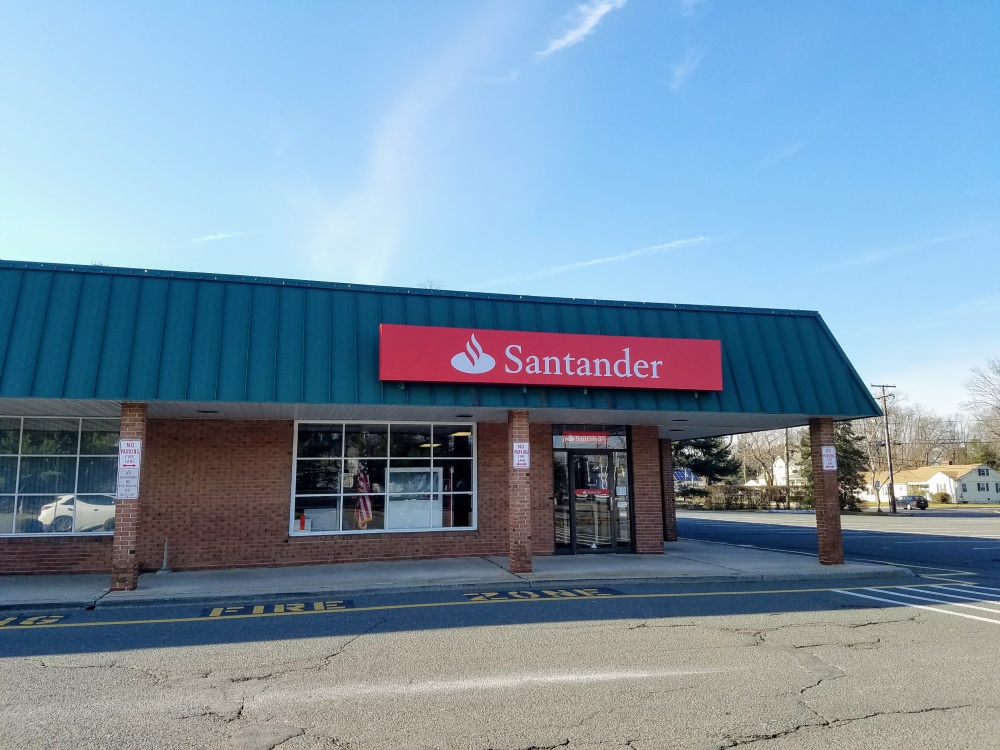 Santander Bank Branch 01