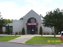 First Bank - Pinecrest Plaza, NC 01