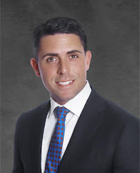 Daniel Holton at CrossCountry Mortgage, LLC 01