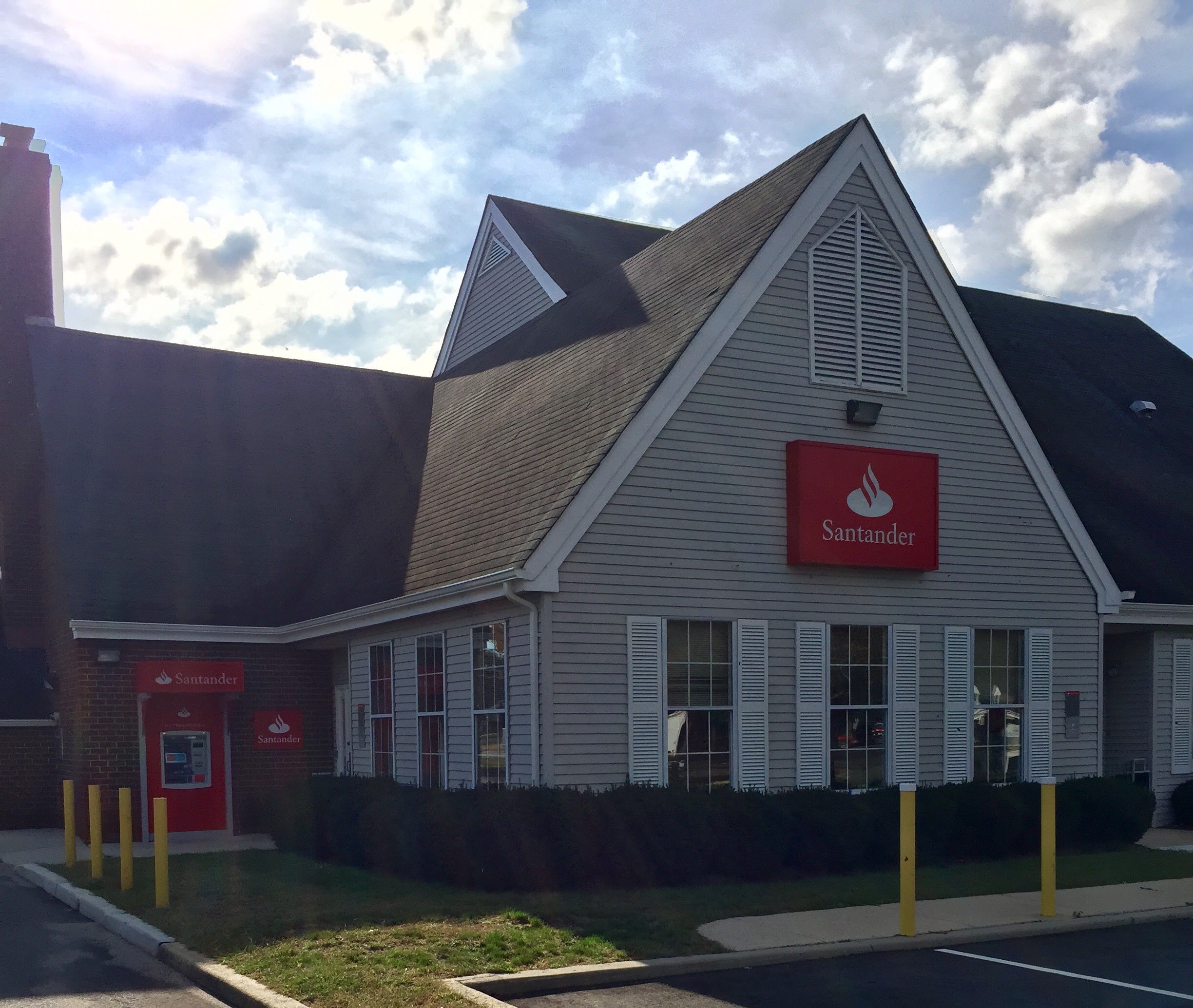 Santander Bank Branch 01