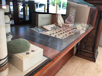 Miami Gardens Jewelry & Loans Inc 03
