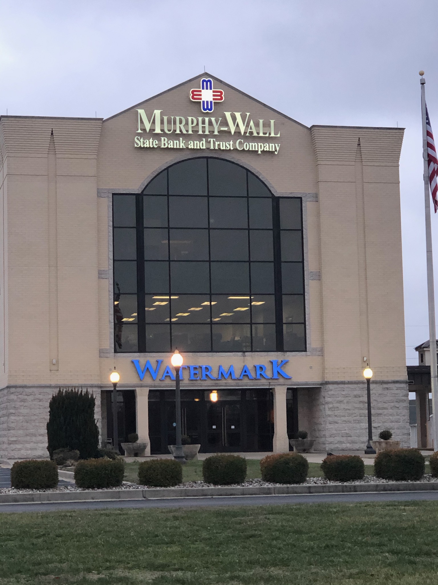 Murphy Wall State Bank and Trust Company, Marion IL 01