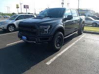 Lutesville Ford 03