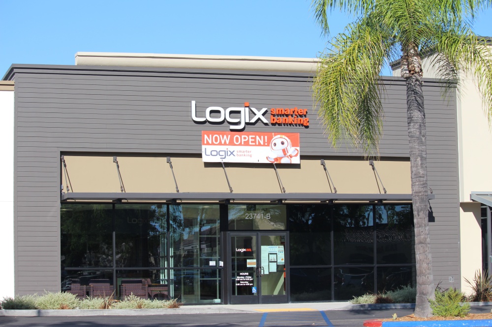Logix - Calabasas Branch 01