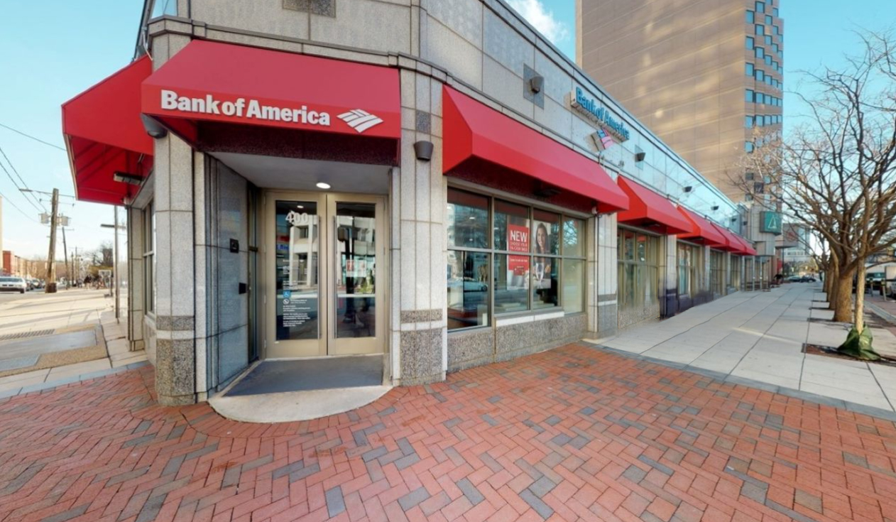 Bank of America Financial Center 01