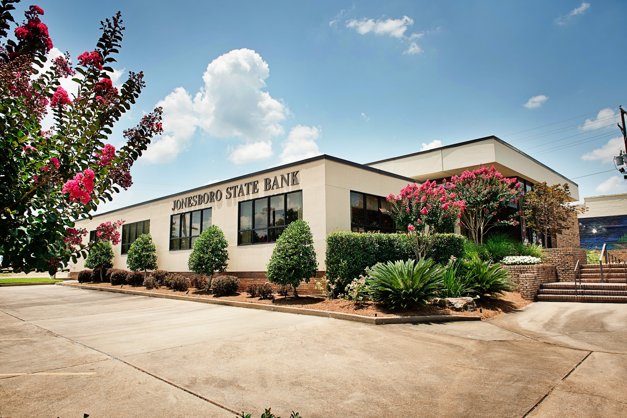 Jonesboro State Bank 01