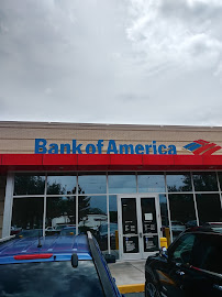 Bank of America (with Drive-thru services) 03