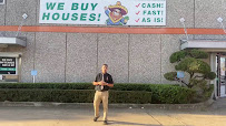 Uncle Dan's Pawn Shop - South Dallas 02