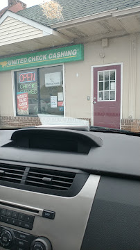 Williamstown Check Cashing 02