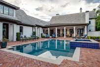 Expert Real Estate Advisors 01