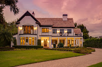 Expert Real Estate Advisors 02