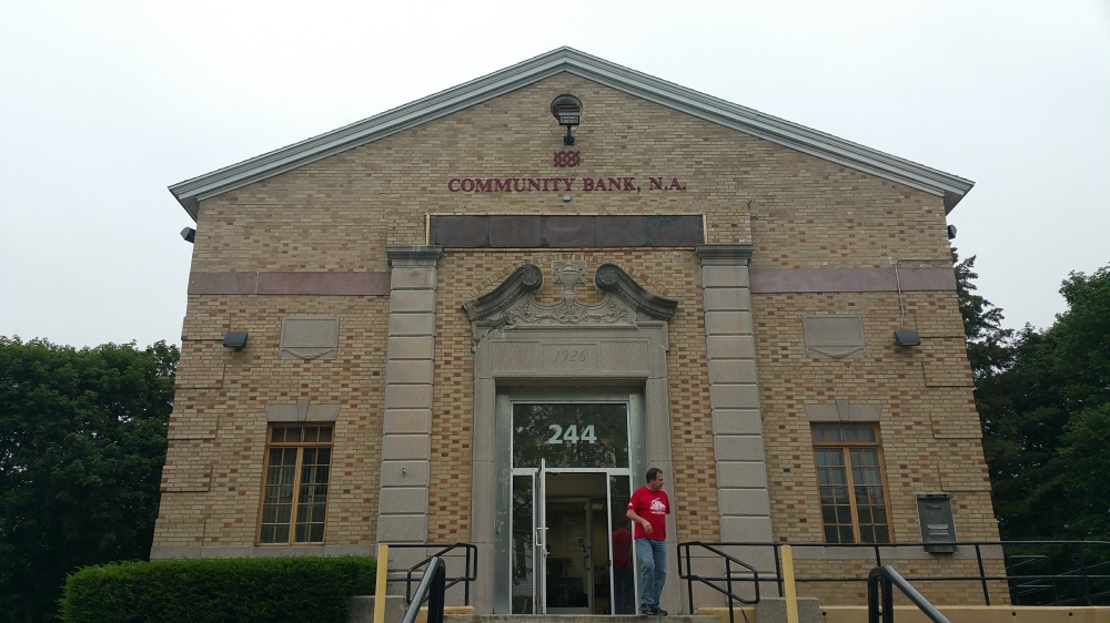 Community Bank, N.A. 01