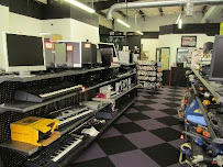 Acme Pawn 03