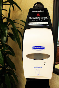 Broadway Bank - Wimberley Financial Center 02