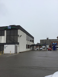 Fifth Third Bank & ATM 04
