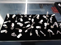River City Pawn & Jewelry 04