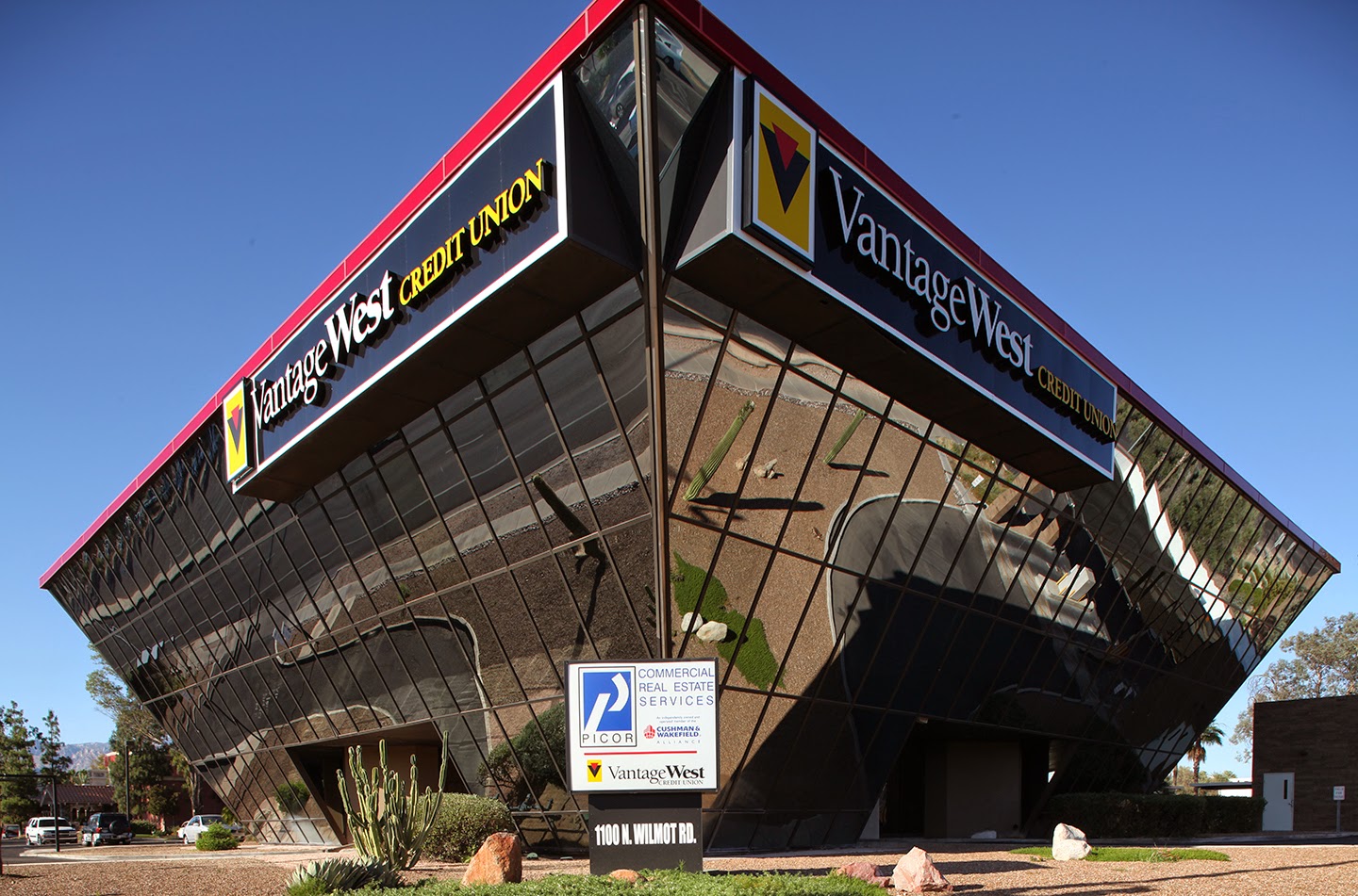 Vantage West Credit Union 01