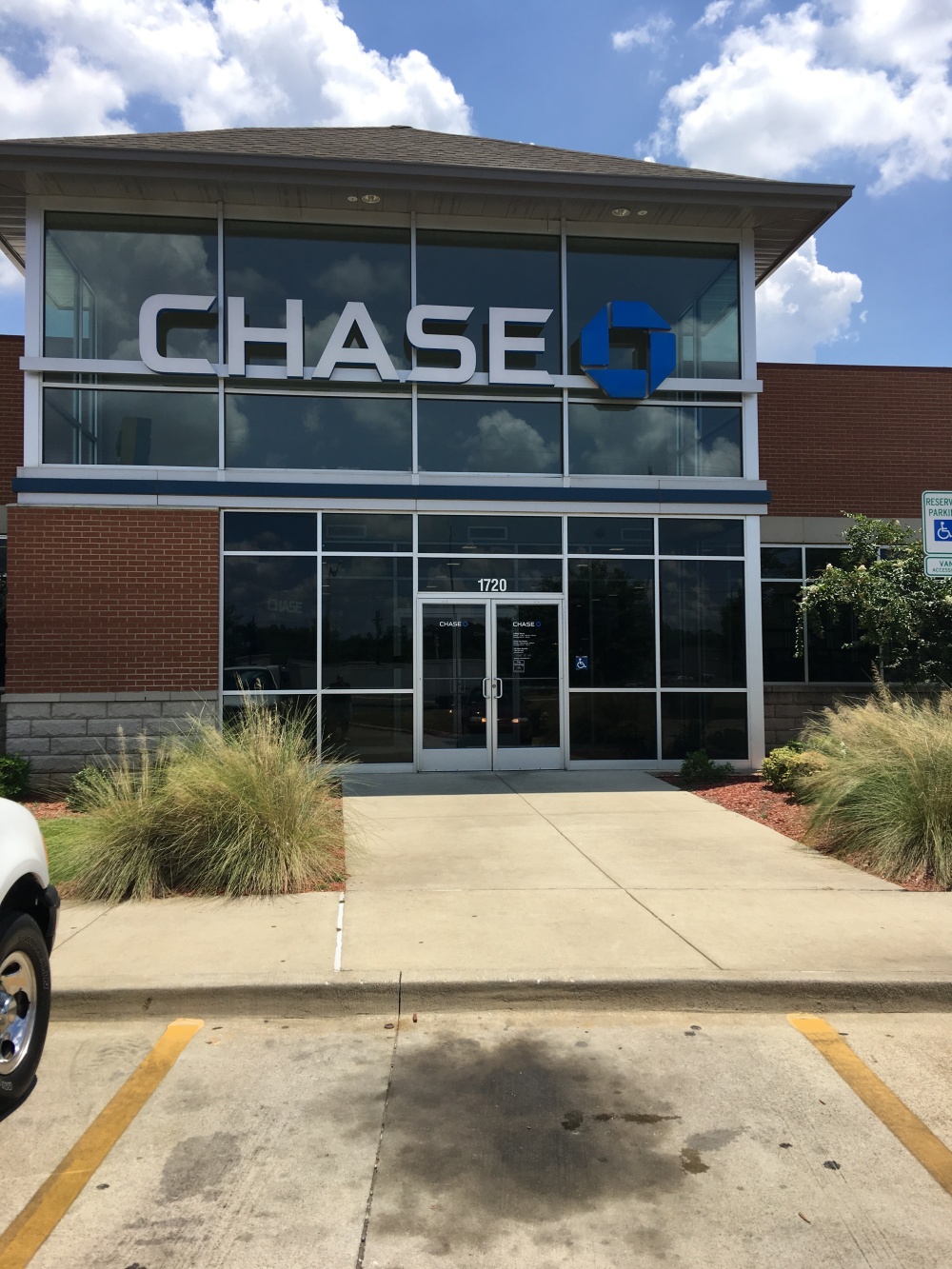 Chase Bank 01