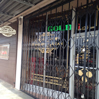 Rich's 2nd Jewelry & Loan 03