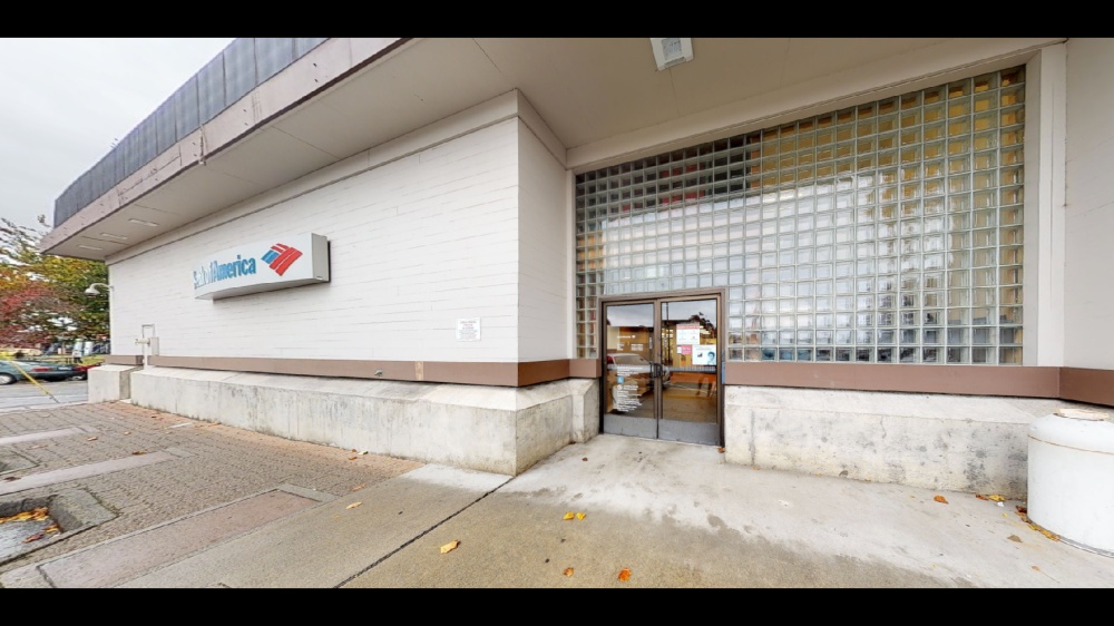 Bank of America (with Drive-thru ATM) 01