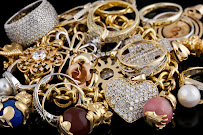 Money Mart Pawn & Jewelry 28 04