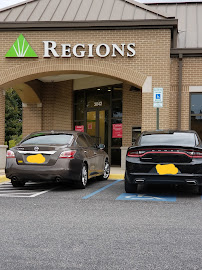 Regions Bank 04