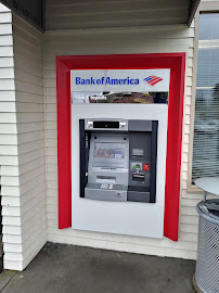 Bank of America (with Drive-thru ATM) 02