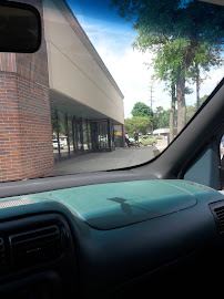 Bank of America (with Drive-thru ATM) 04
