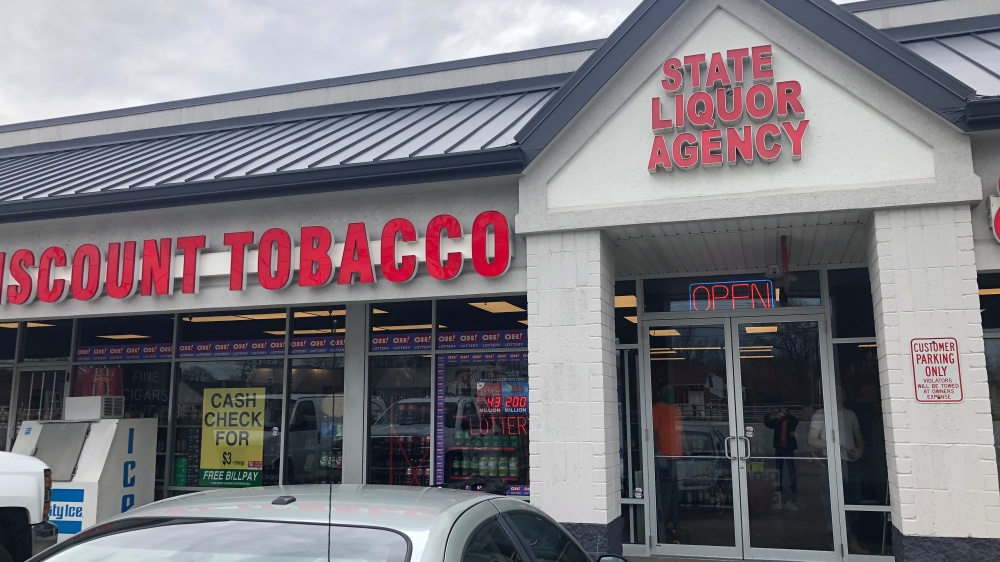 Discount Tobacco & Beverage 01