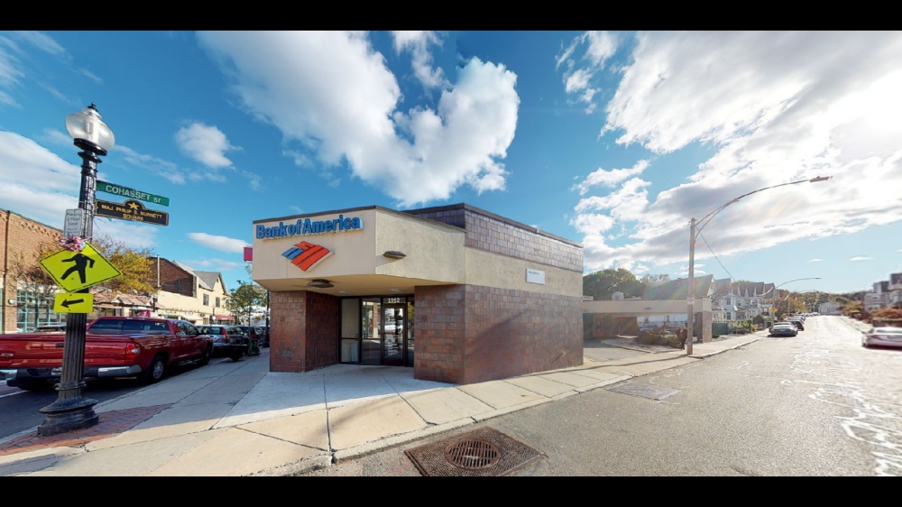 Bank of America (with Drive-thru ATM) 01