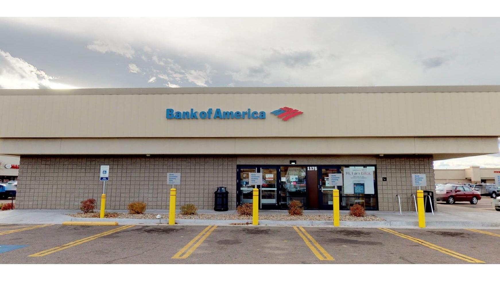 Bank of America Financial Center 01