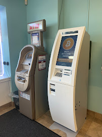 New Washington and Sheridan Currency Exchange 02