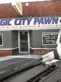 Magic City Pawn 03