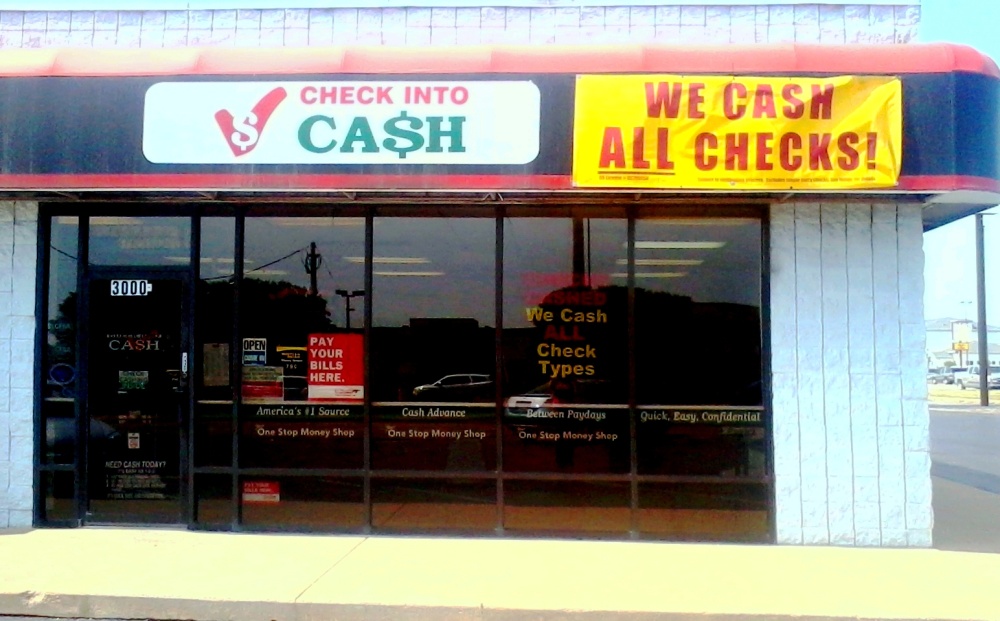Check Into Cash 01