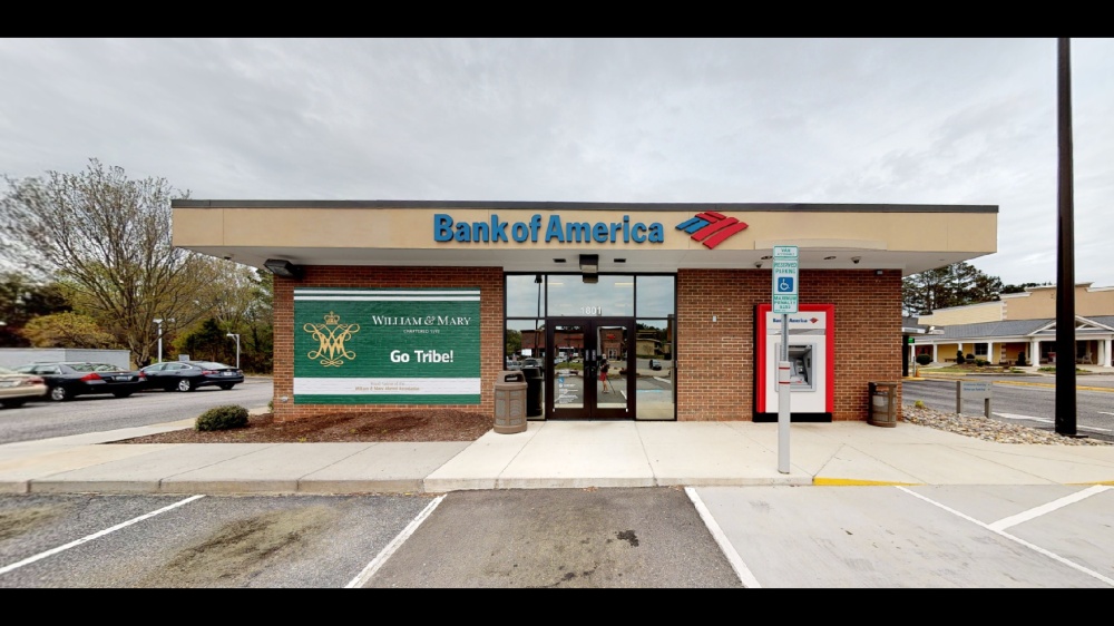 Bank of America (with Drive-thru ATM) 01