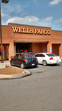 Wells Fargo Bank 02