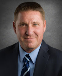 Adam Hunter at CrossCountry Mortgage, LLC 02