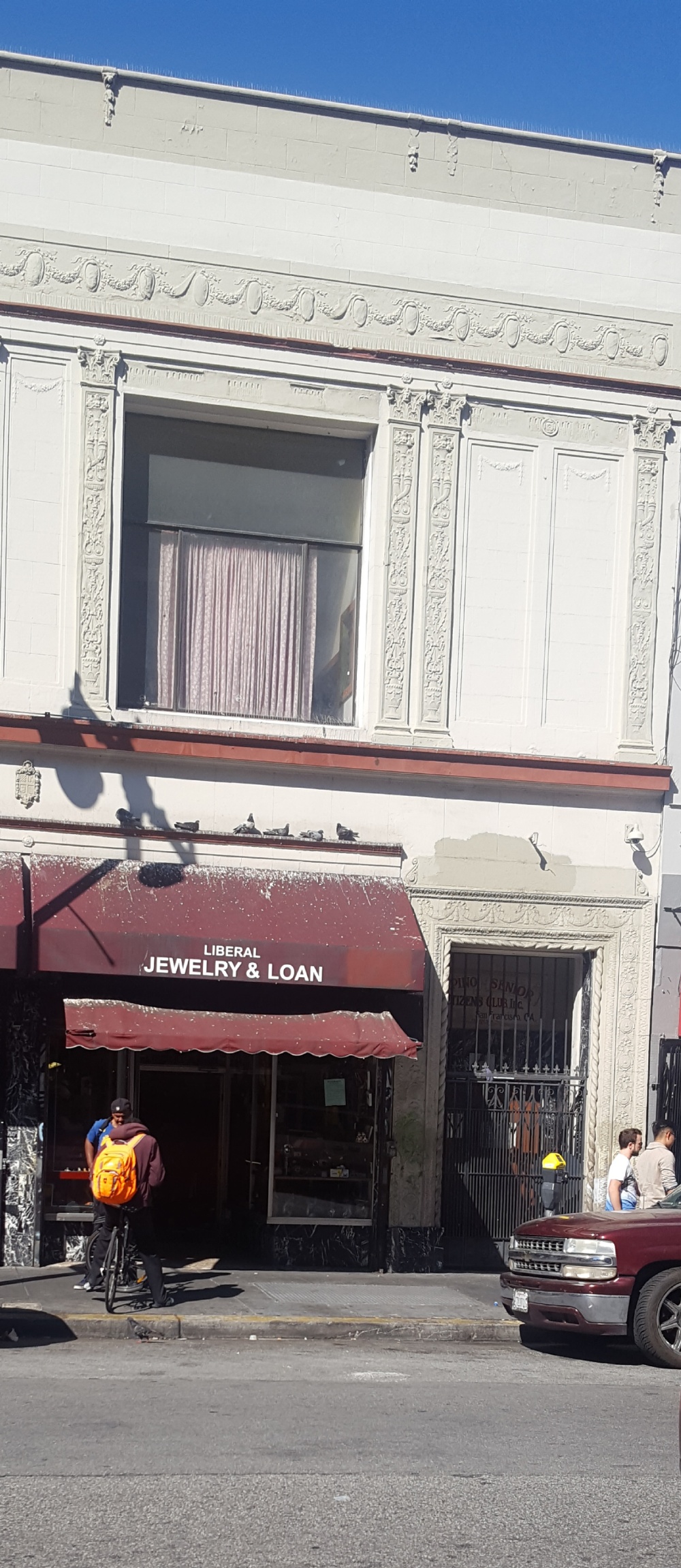Liberal Loan & Jewelry Pawnshops 01