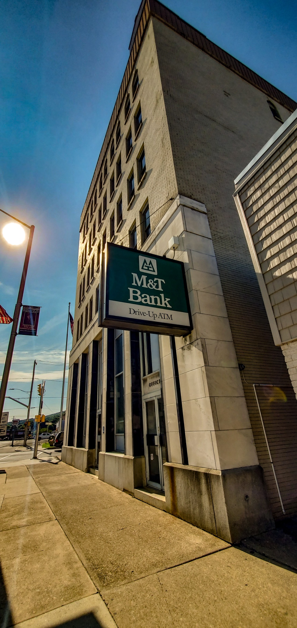 M&T Bank 01