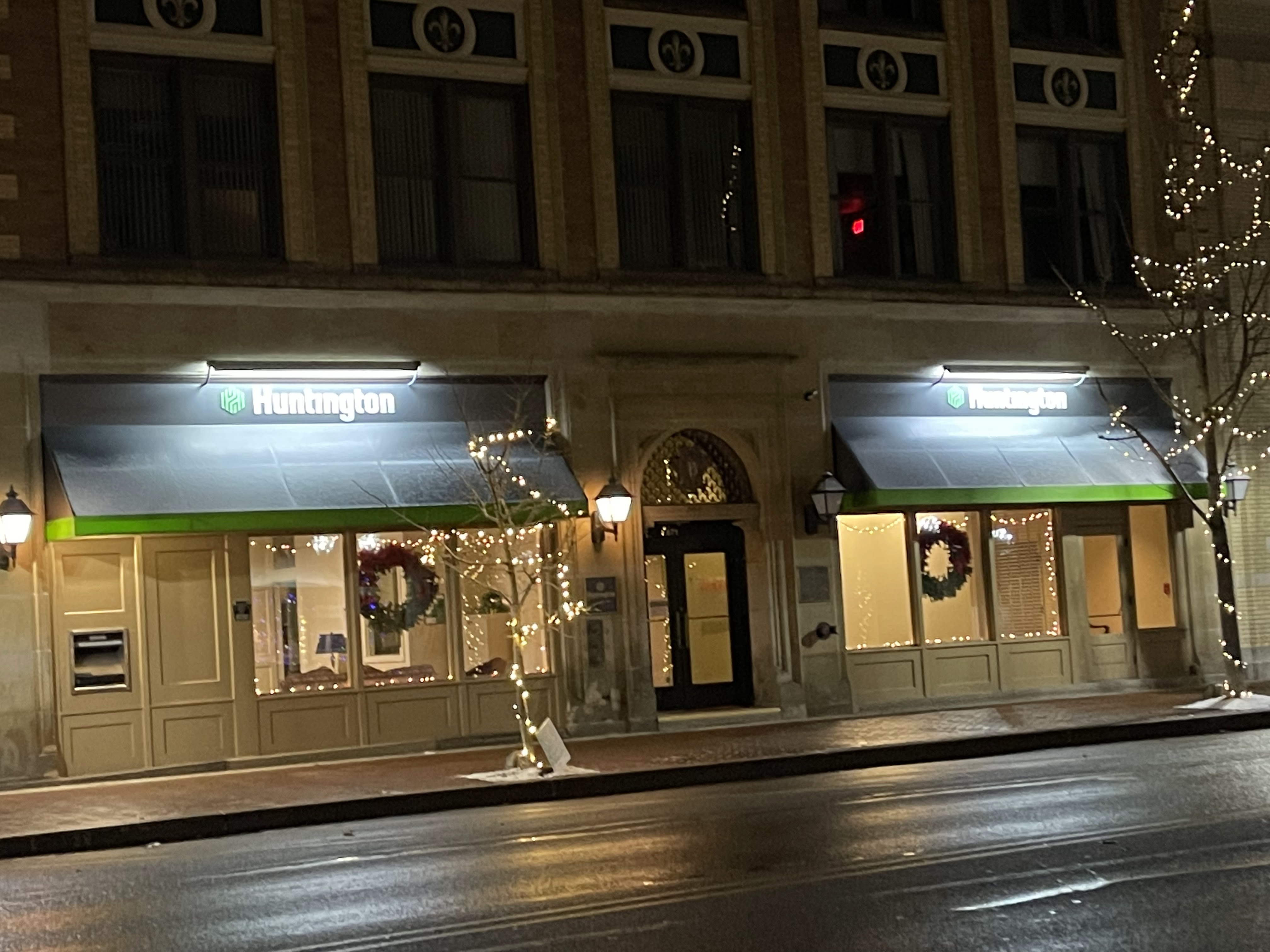 Huntington Bank 01