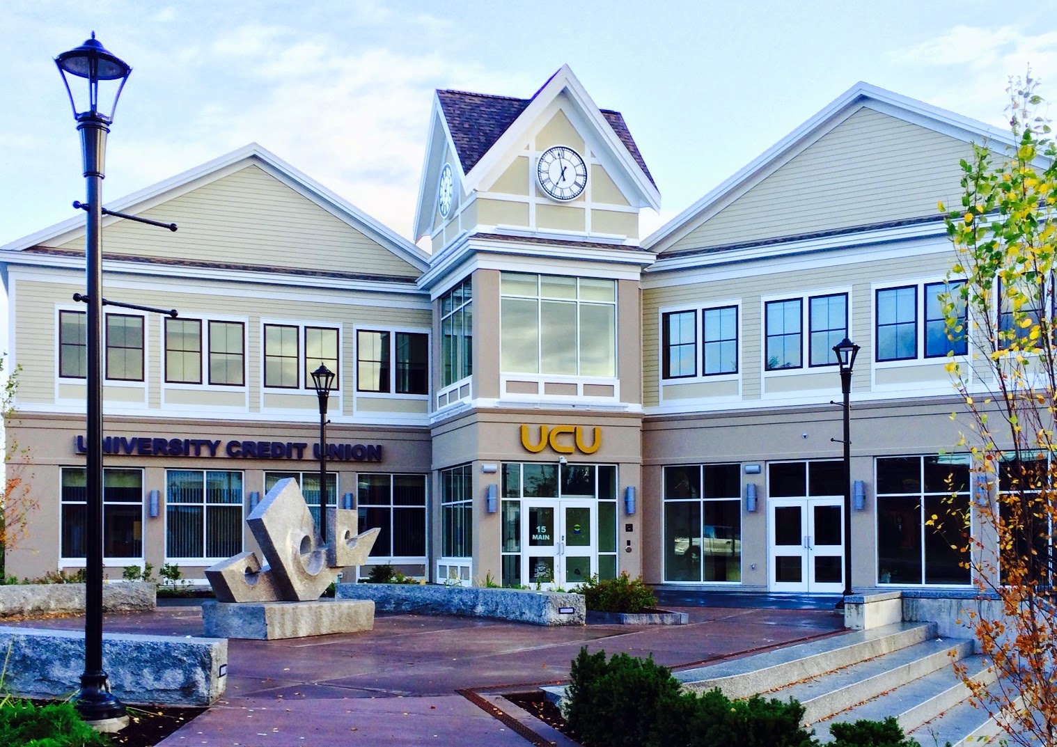 University Credit Union - Headquarters 01