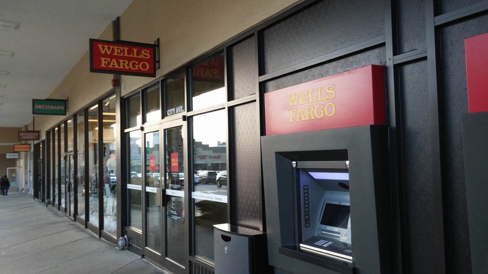 Wells Fargo Bank 01