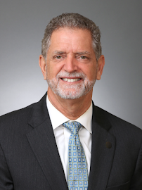Chuck Rolling, NMLS #1568771 - Moore Lending Group 02