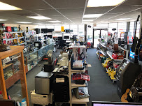 Adam Pawn Shop 02