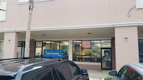 The Check Cashing Store 01