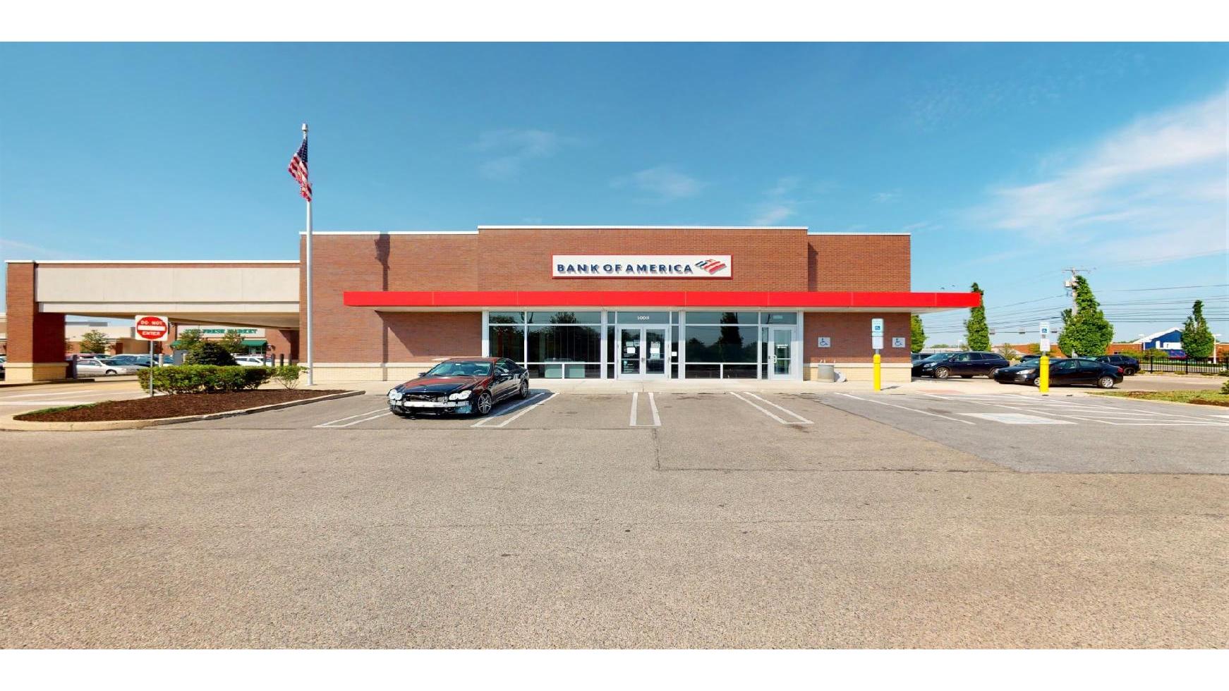 Bank of America (with Drive-thru ATM) 01
