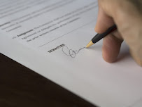 Shelly Walsh ~ Mobile Notary Public & Certified Loan Signer (APN/CSA Certified) 03