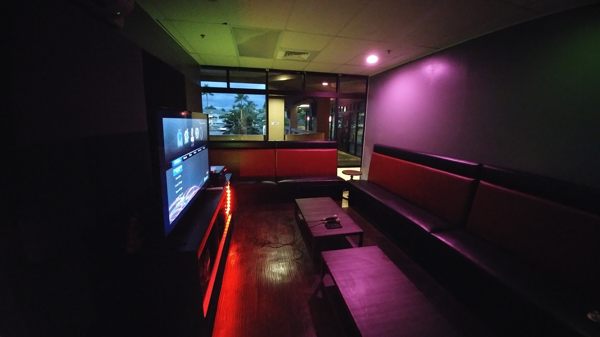 Kapolei Karaoke 01